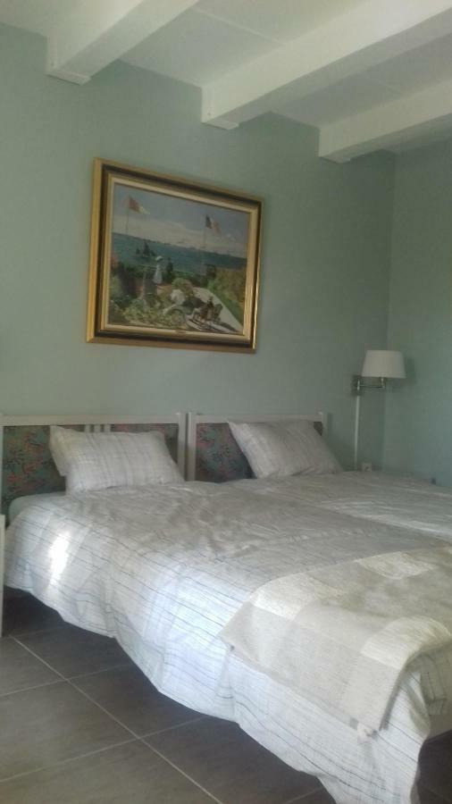 Suite Privé Chez Dunja Roumoules Buitenkant foto